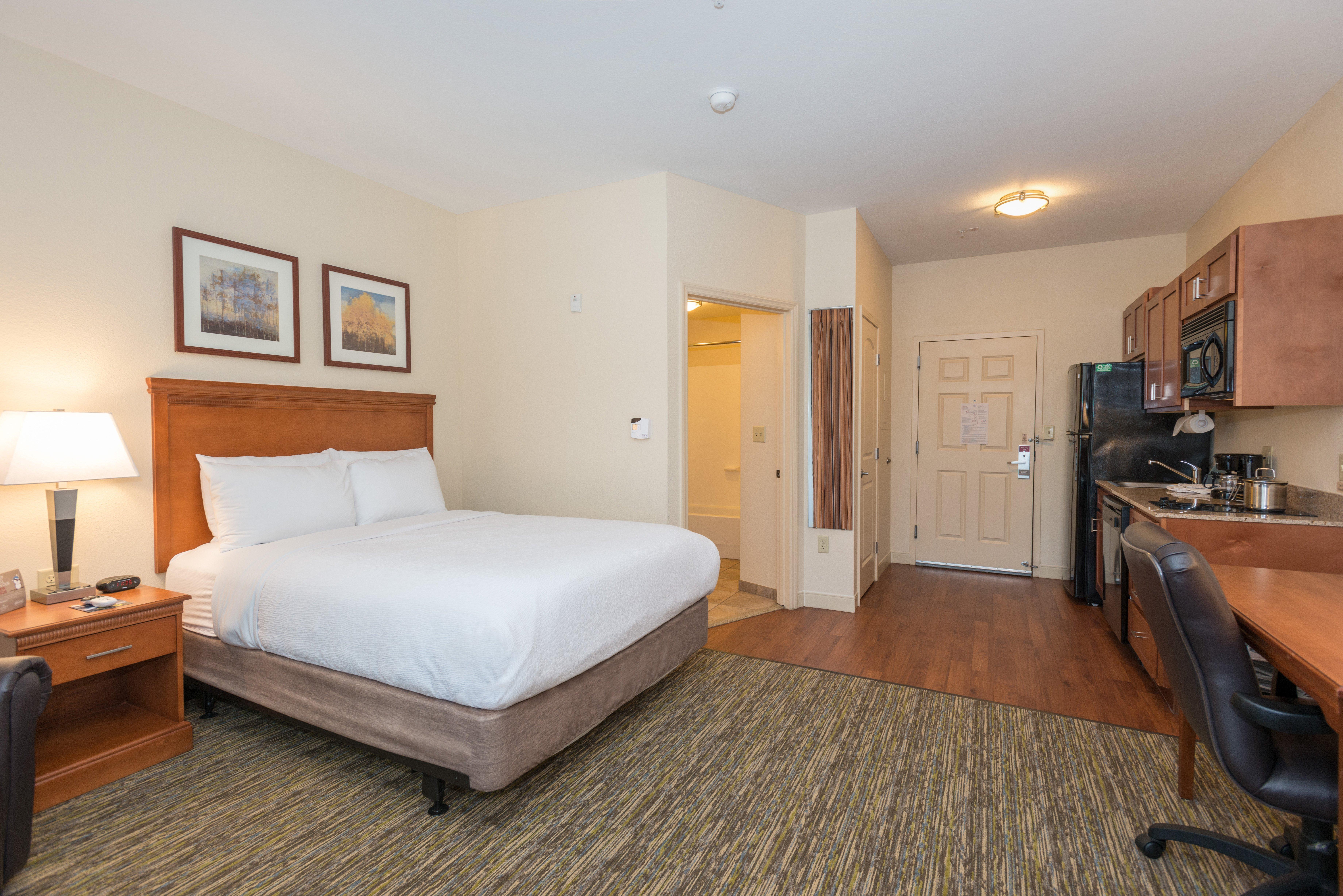 Candlewood Suites Mobile-Downtown By Ihg Екстер'єр фото