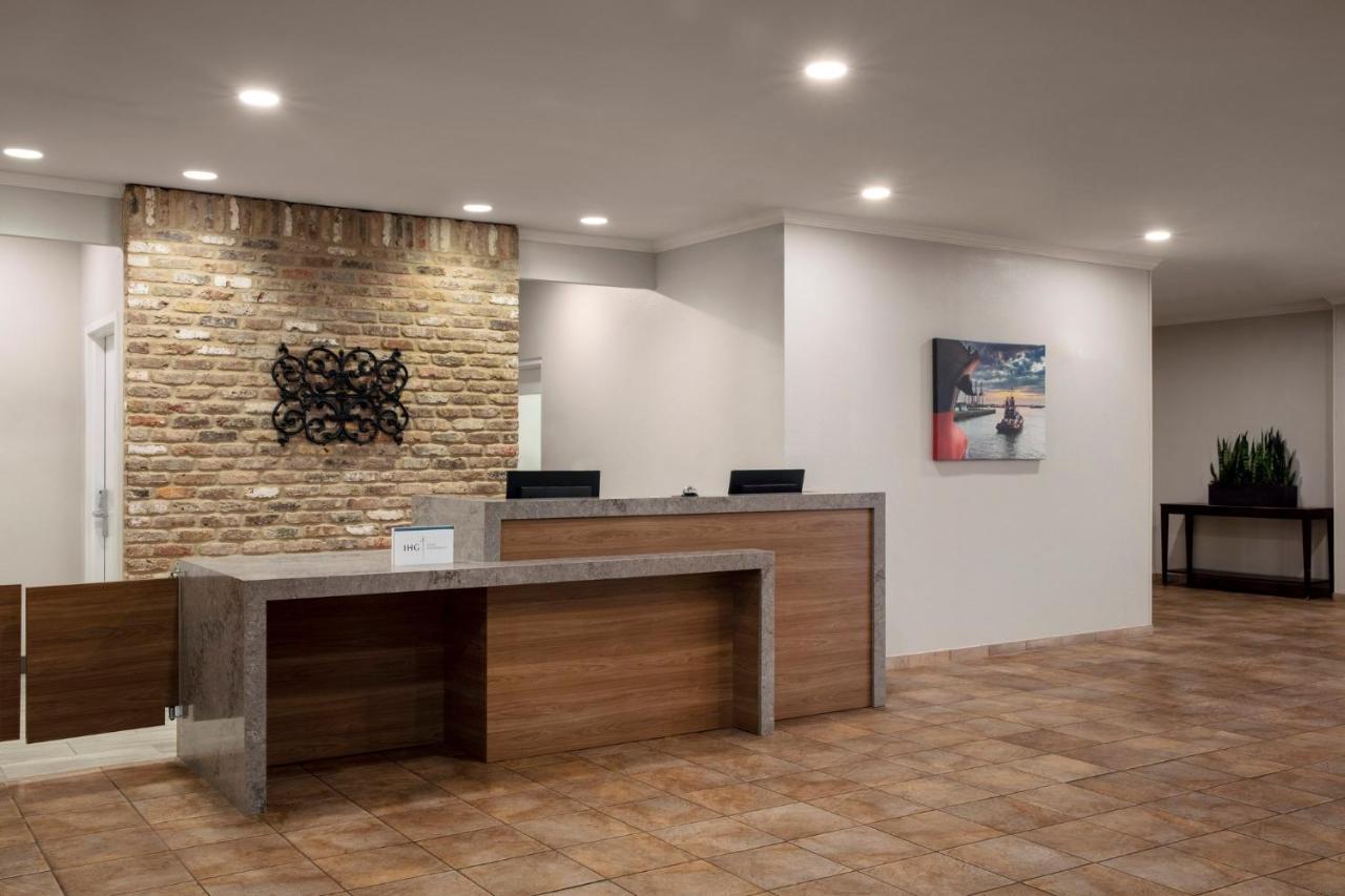 Candlewood Suites Mobile-Downtown By Ihg Екстер'єр фото